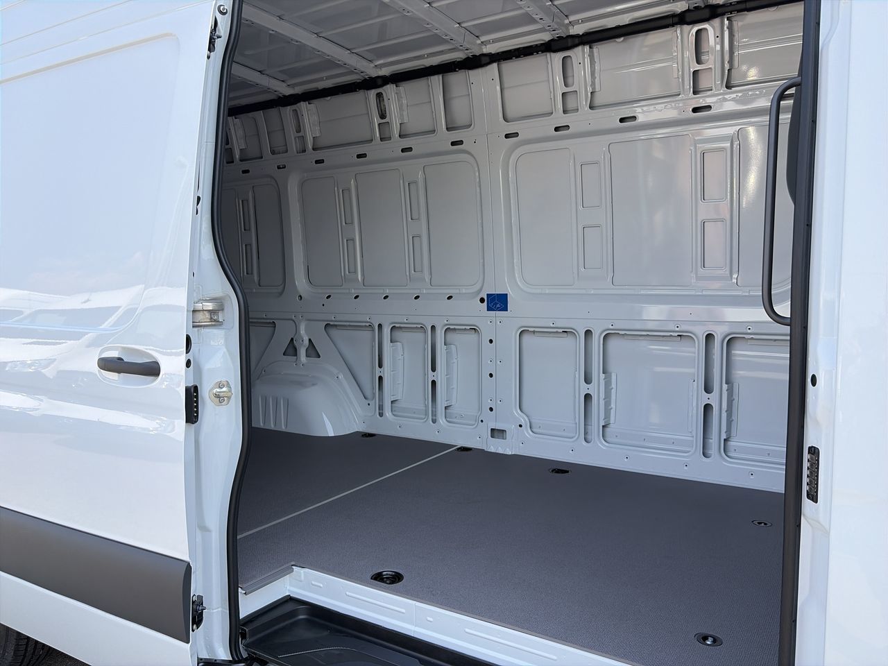 Mercedes-Benz Sprinter 2500  2026 à Vancouver, Colombie-Britannique