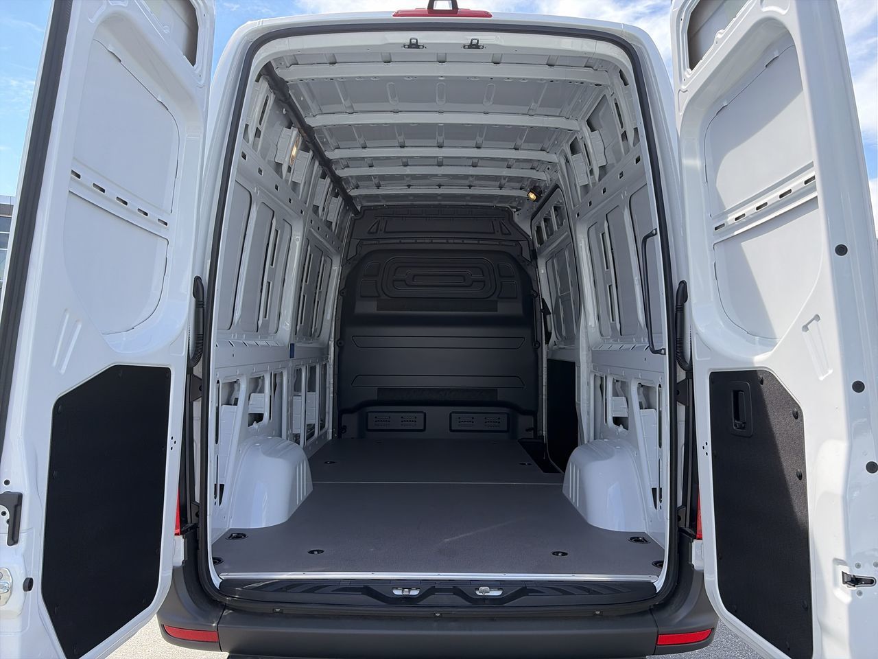 2026 Mercedes-Benz Sprinter 2500