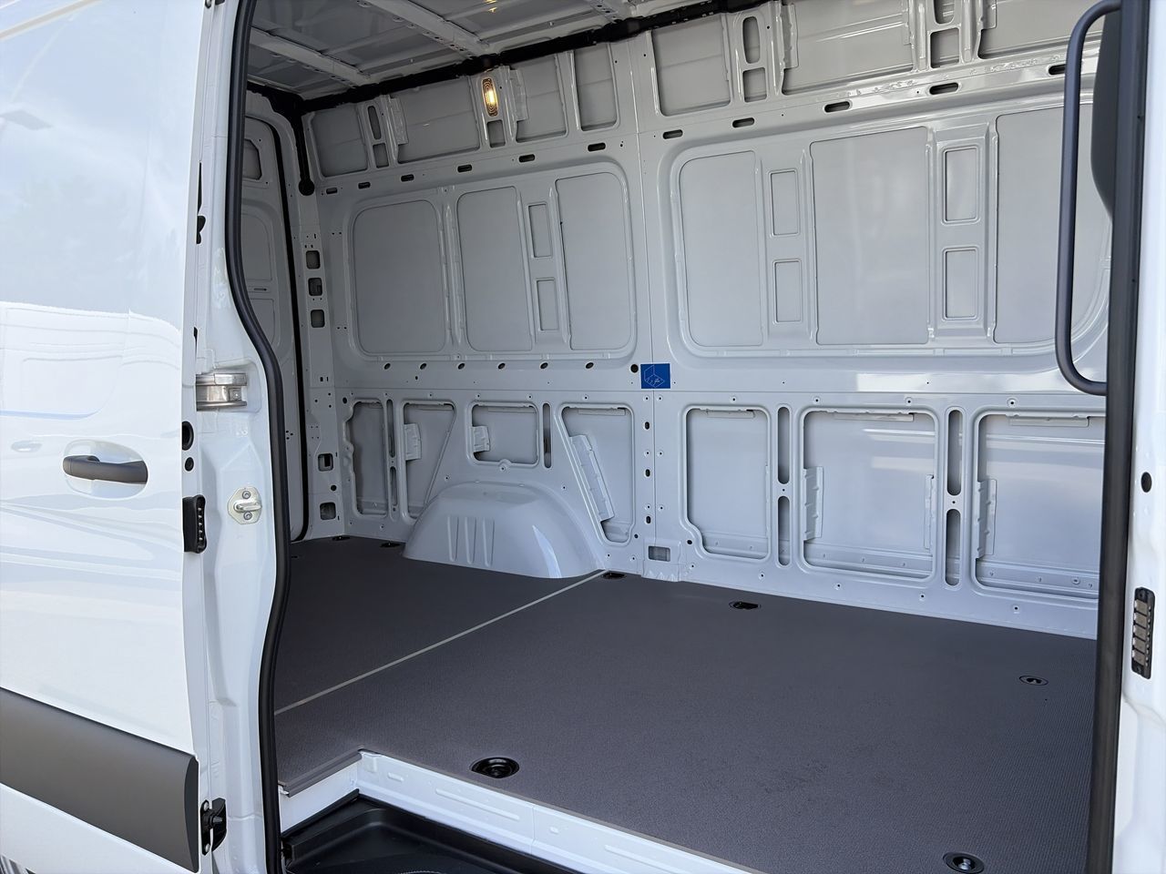 2026 Mercedes-Benz Sprinter 2500