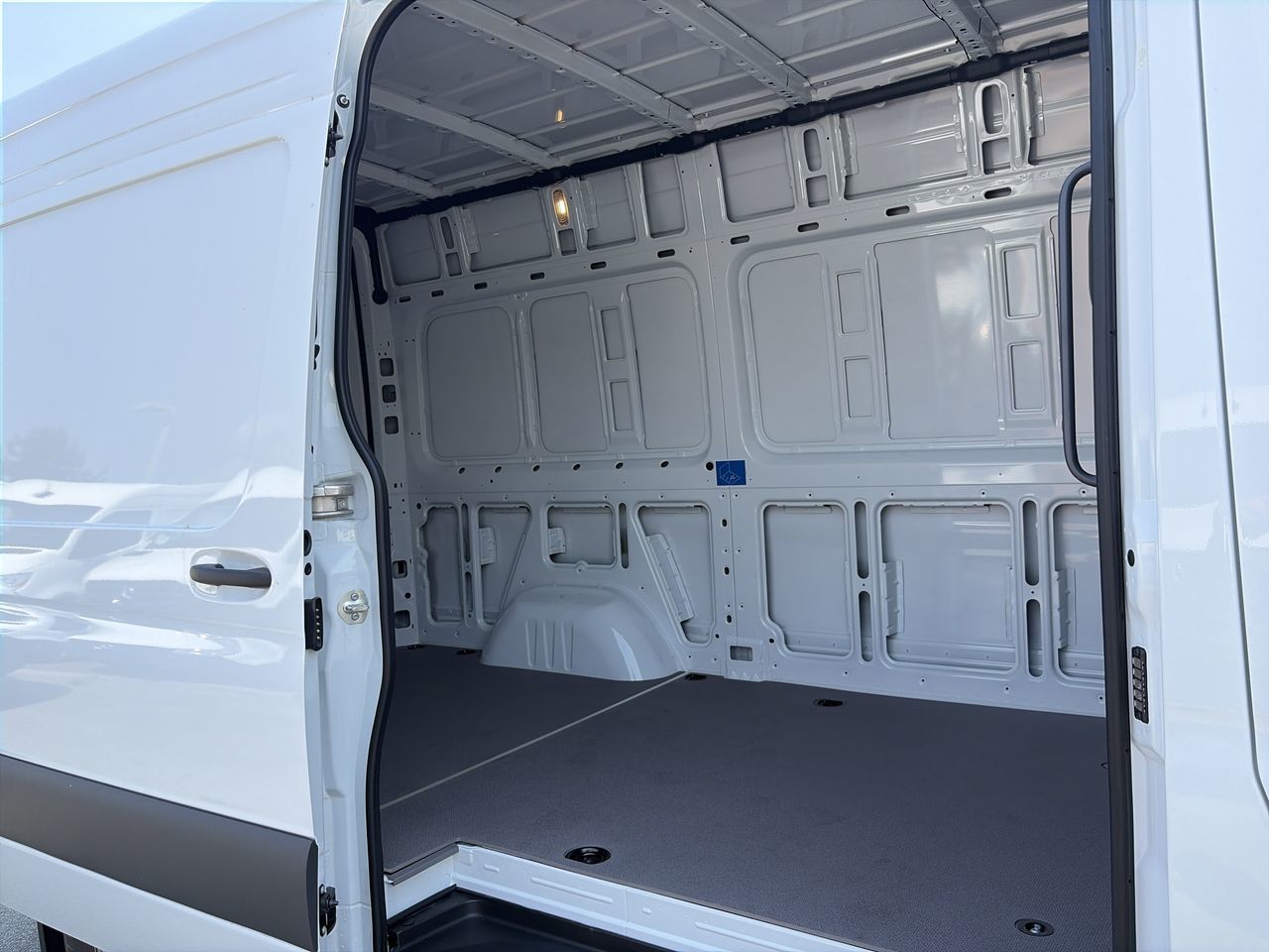 Mercedes-Benz Sprinter 2500  2026 à Vancouver, Colombie-Britannique