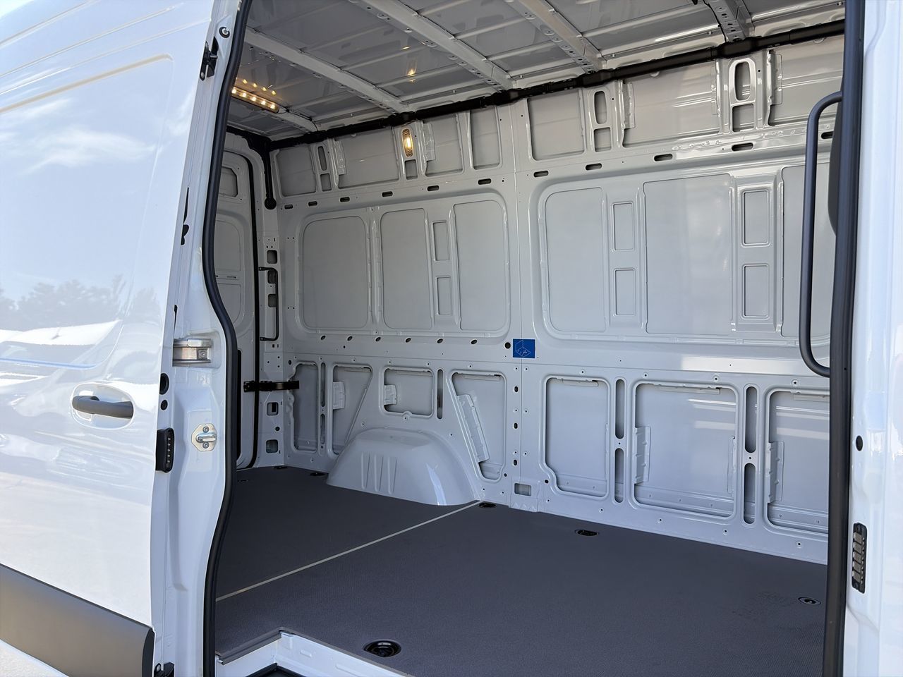 2026 Mercedes-Benz Sprinter 2500 in Vancouver, British Columbia