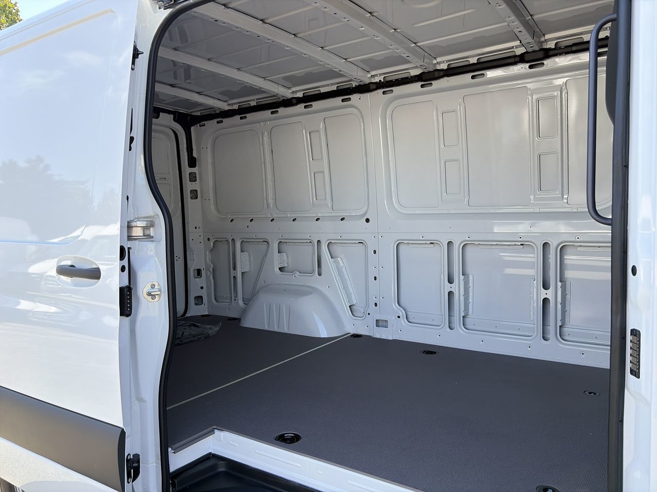 2026 Mercedes-Benz Sprinter 2500
