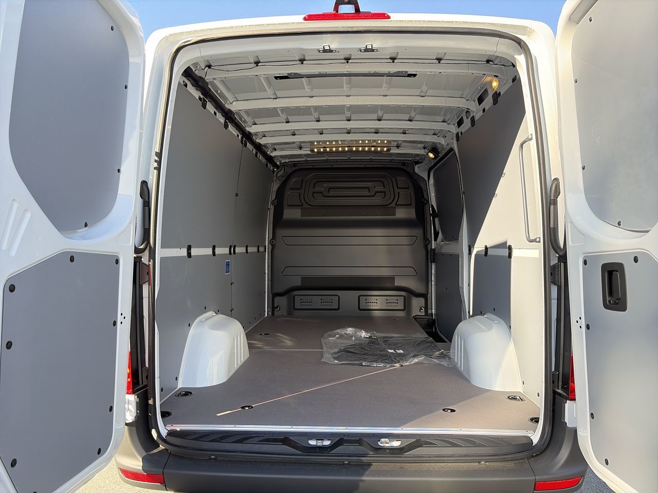 2026 Mercedes-Benz Sprinter 2500 in Vancouver, British Columbia