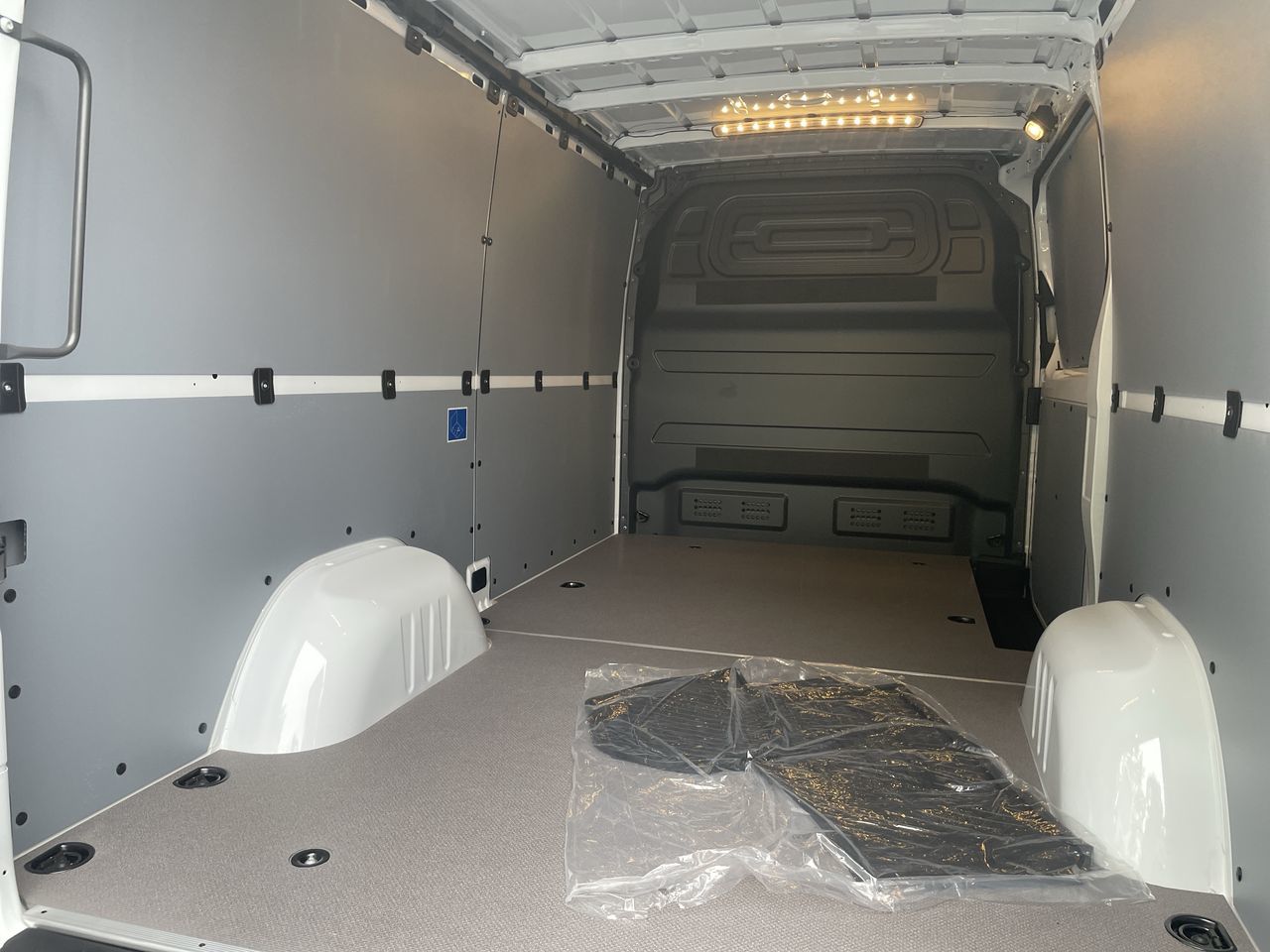 Mercedes-Benz Sprinter 2500  2026 à Vancouver, Colombie-Britannique