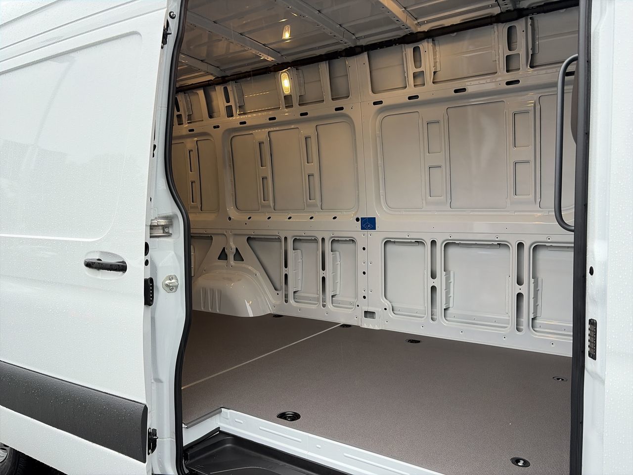 2026 Mercedes-Benz Sprinter 2500 in Vancouver, British Columbia