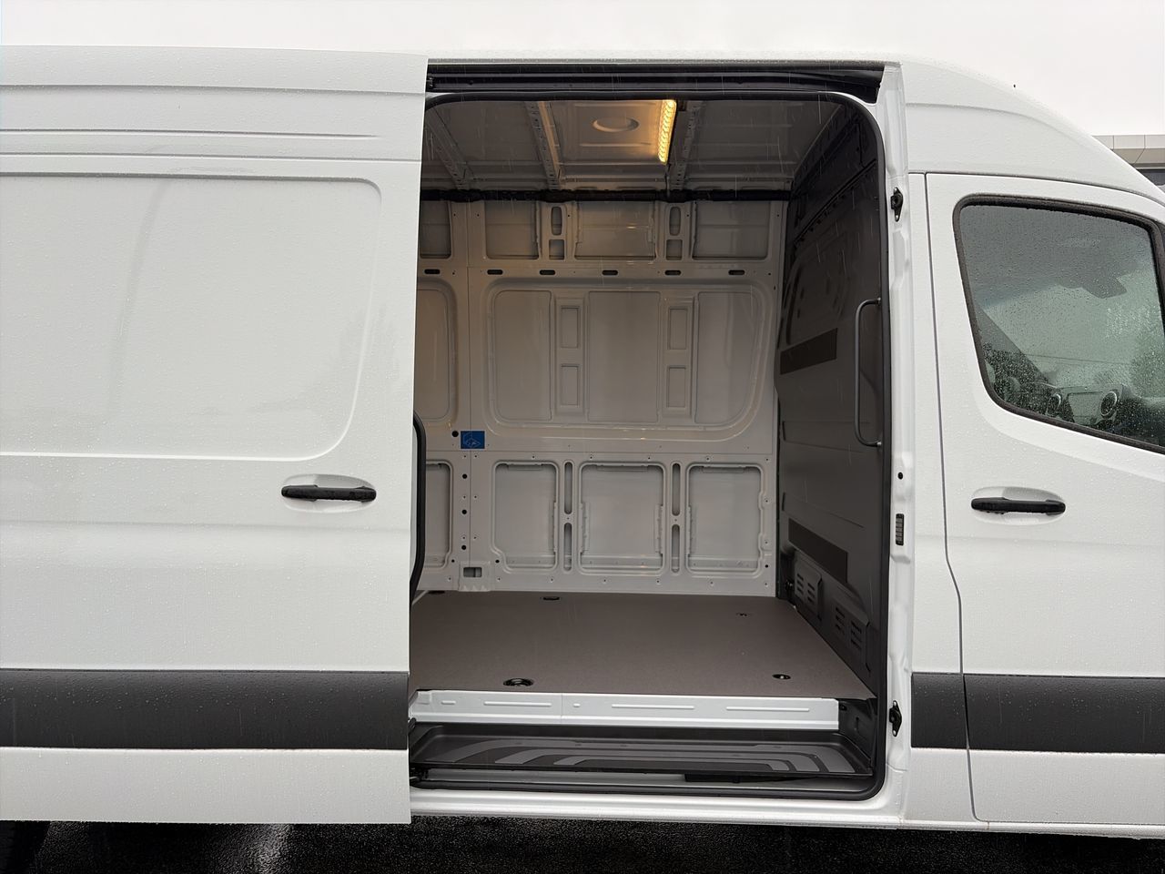 2026 Mercedes-Benz Sprinter 2500 in Vancouver, British Columbia