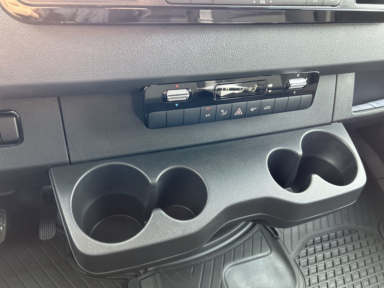 Mercedes-Benz Sprinter 3500XD  2025 à Vancouver, Colombie-Britannique