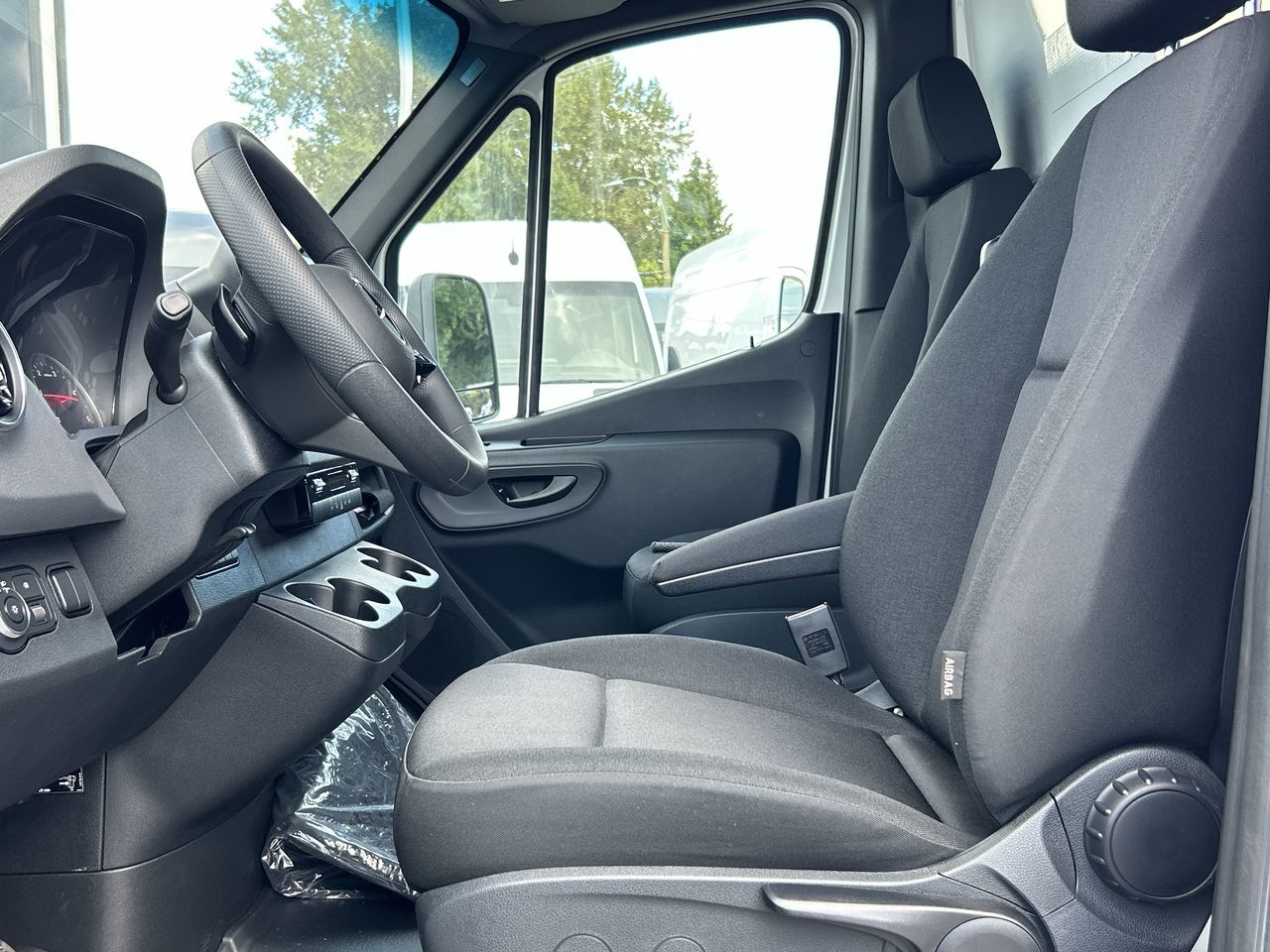 2025 Mercedes-Benz Sprinter 3500XD