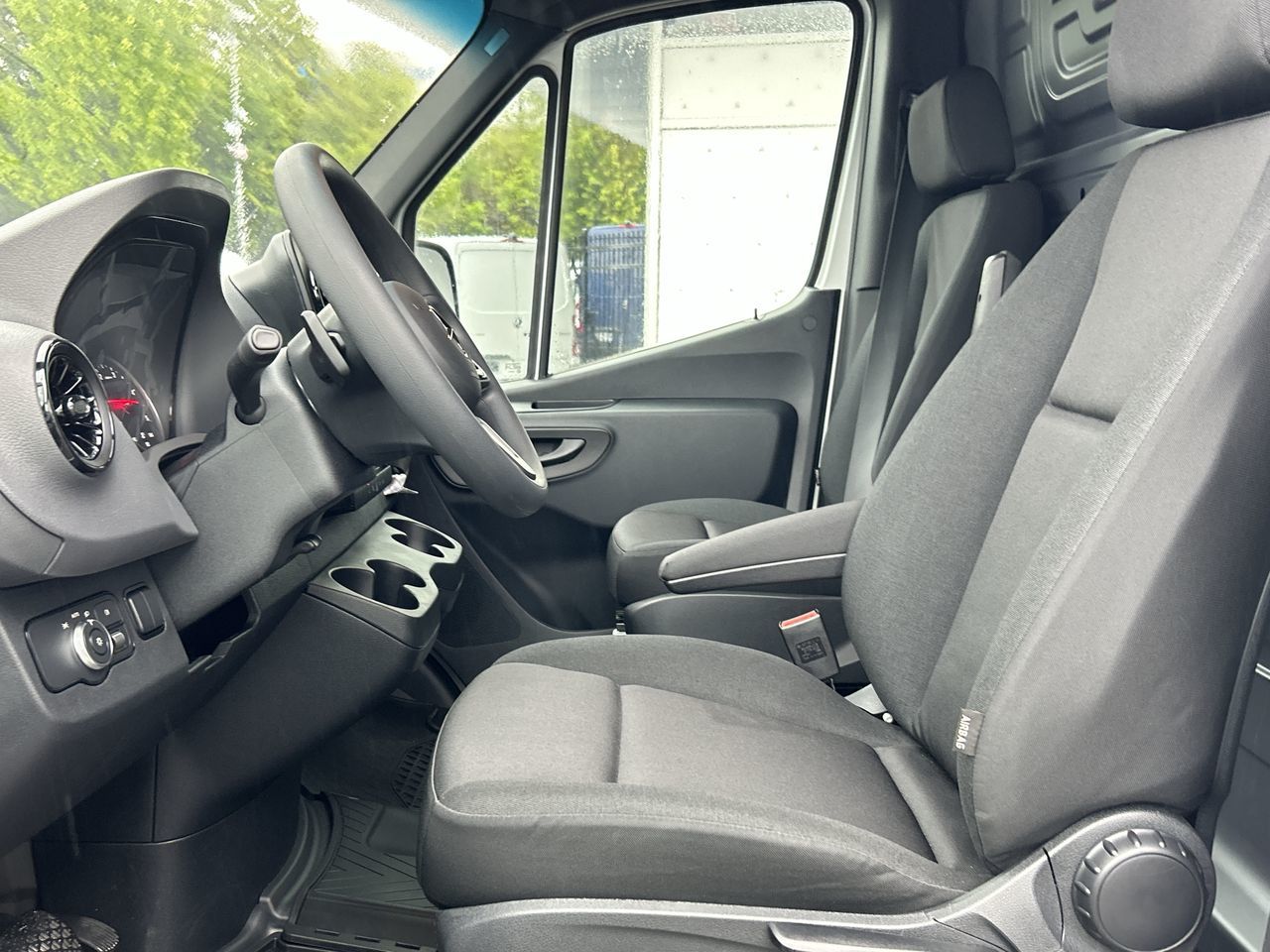 2024 Mercedes-Benz Sprinter Cargo Van