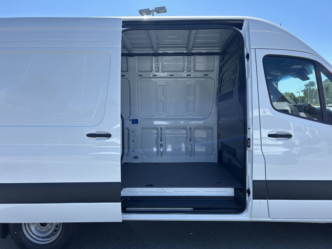 2025 Mercedes-Benz Sprinter 2500 in Vancouver, British Columbia