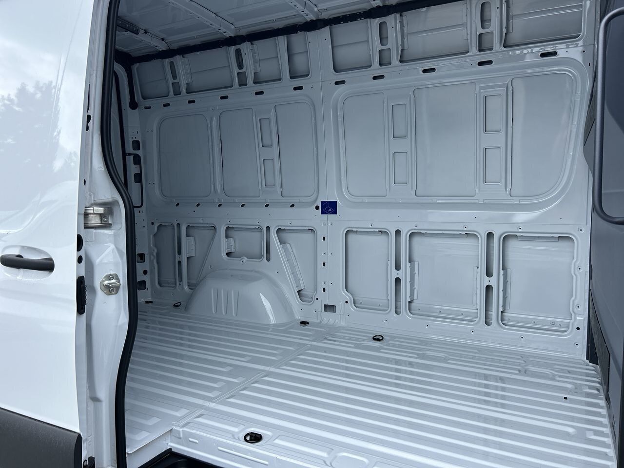 2025 Mercedes-Benz Sprinter 2500 in Vancouver, British Columbia