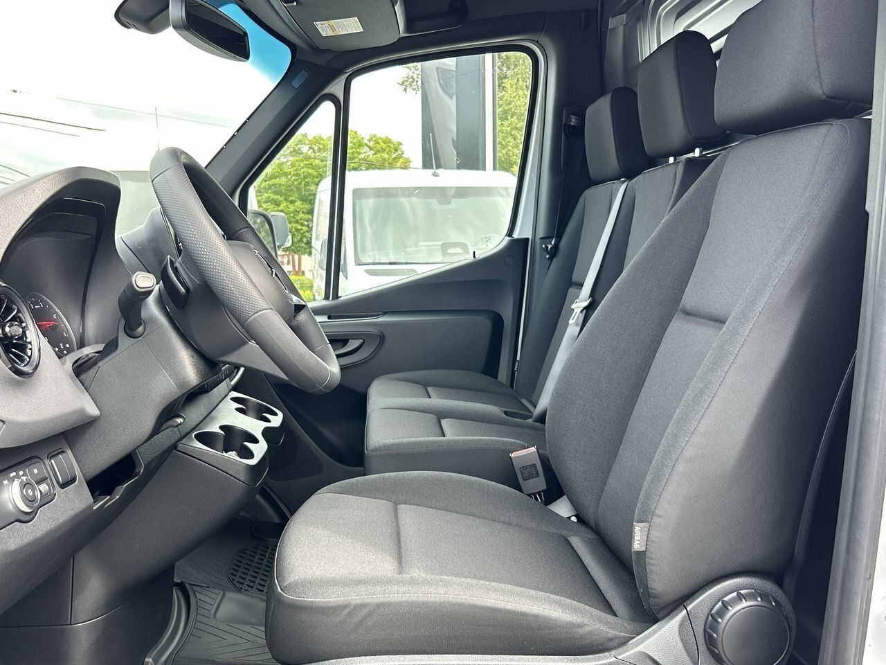 Mercedes-Benz Sprinter 2500  2025 à Vancouver, Colombie-Britannique