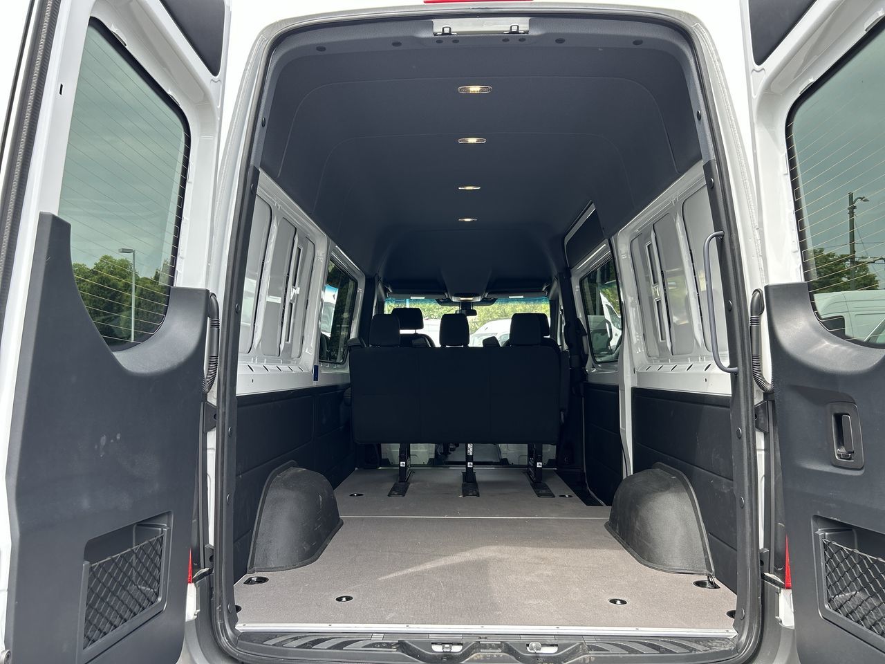 Mercedes-Benz Sprinter Crew Van  2025 à Vancouver, Colombie-Britannique