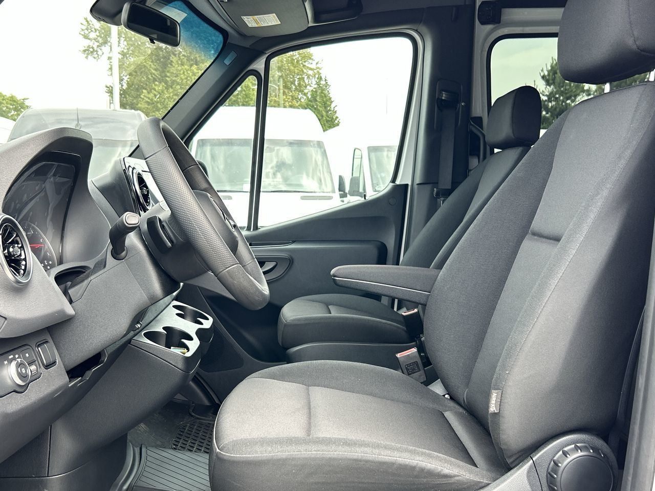 Mercedes-Benz Sprinter Crew Van  2025 à Vancouver, Colombie-Britannique