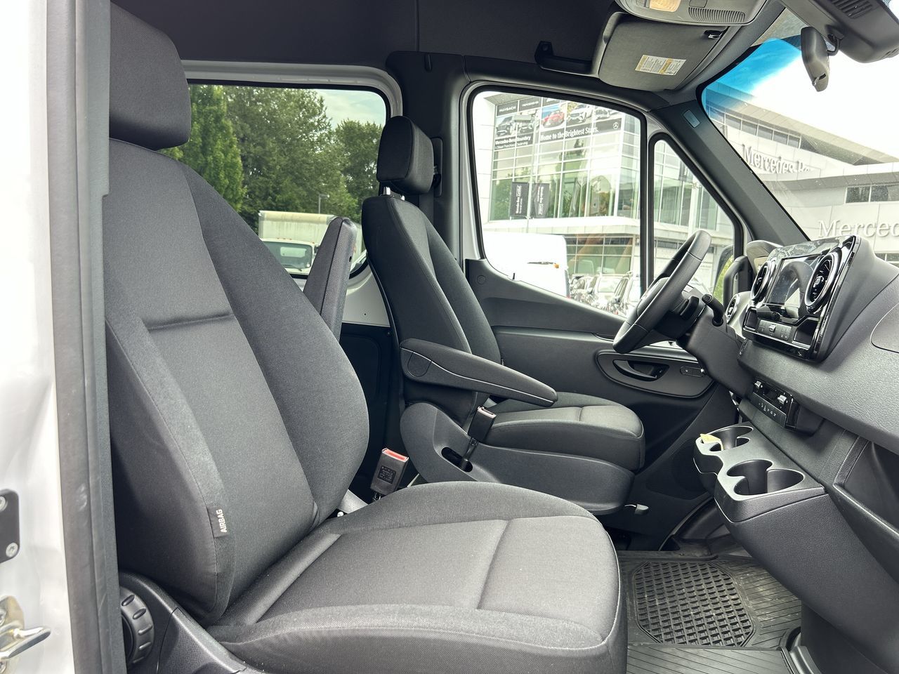 Mercedes-Benz Sprinter Crew Van  2025 à Vancouver, Colombie-Britannique