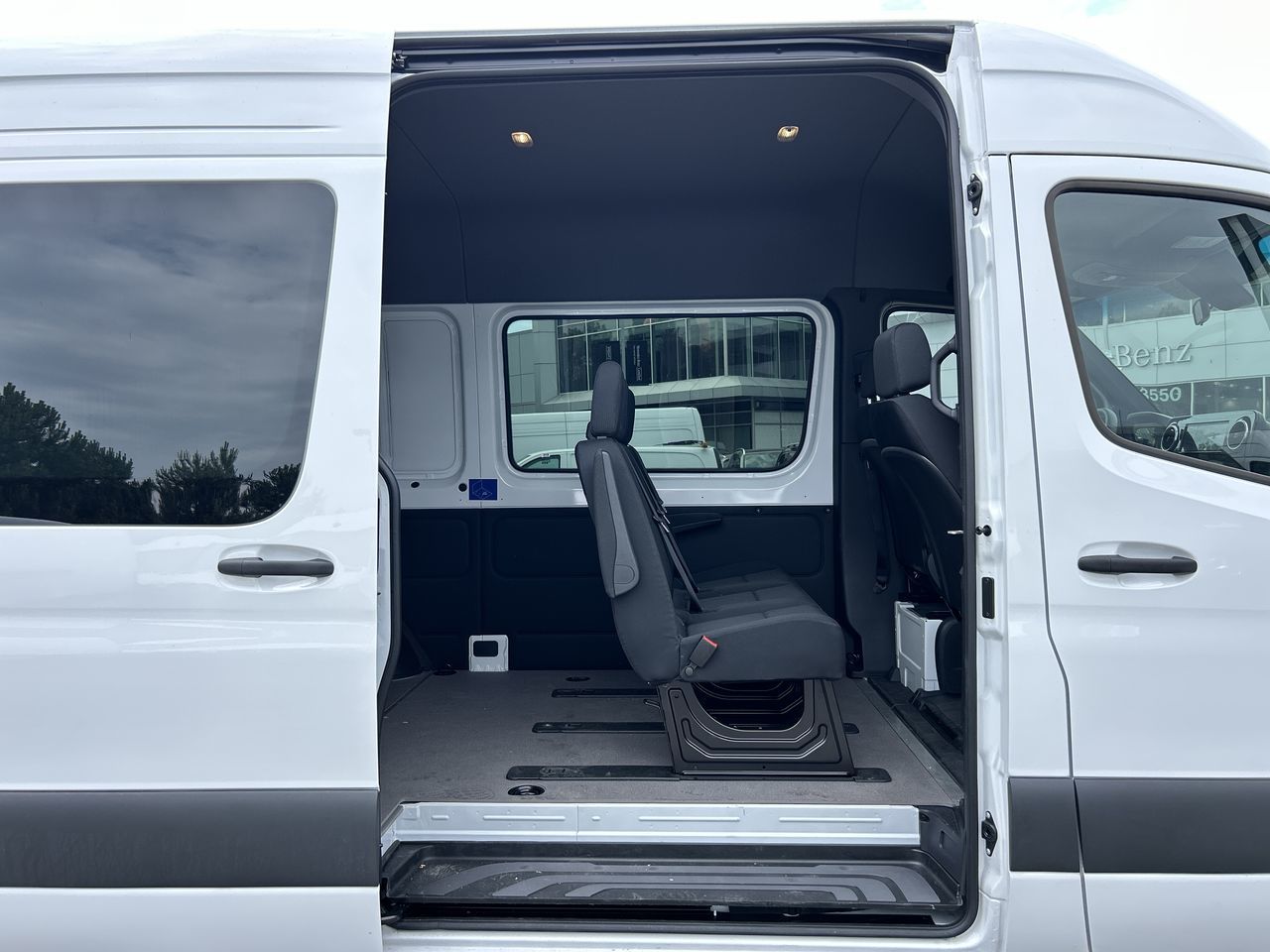 Mercedes-Benz Sprinter Crew Van  2025 à Vancouver, Colombie-Britannique