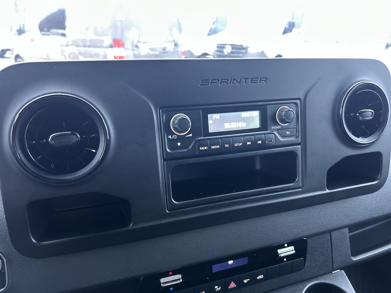 Mercedes-Benz Sprinter V6 2500 Cargo 144  2020 à Vancouver, Colombie-Britannique