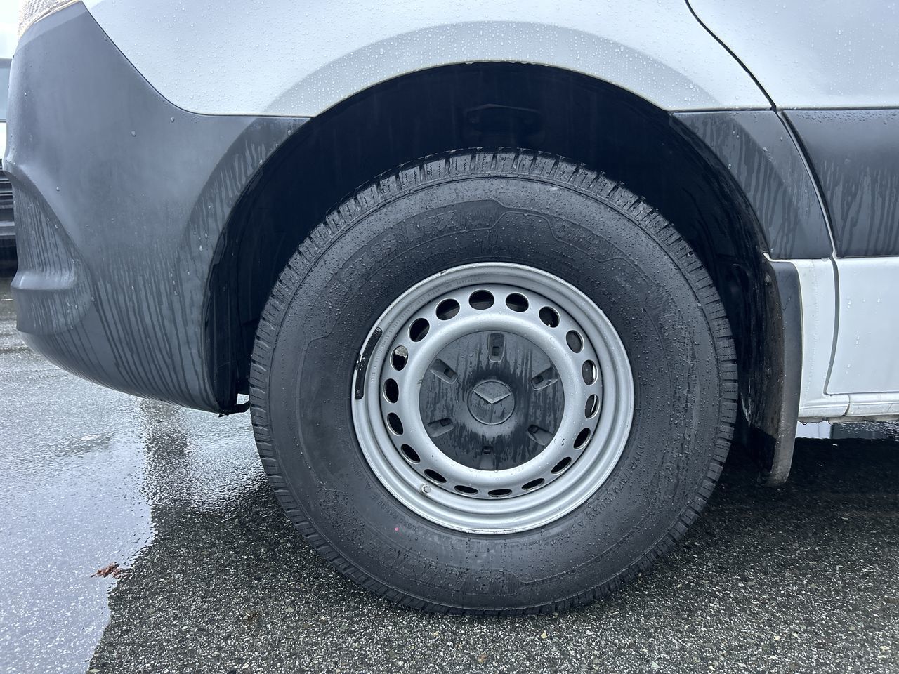 Mercedes-Benz Sprinter V6 2500 Cargo 144  2020 à Vancouver, Colombie-Britannique