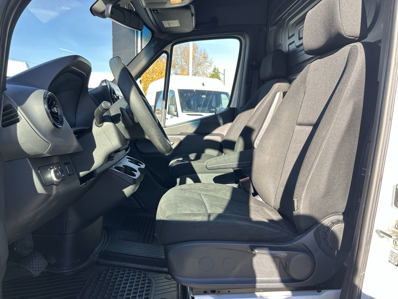 2019 Mercedes-Benz Sprinter V6 2500 Cargo 170 in Vancouver, British Columbia