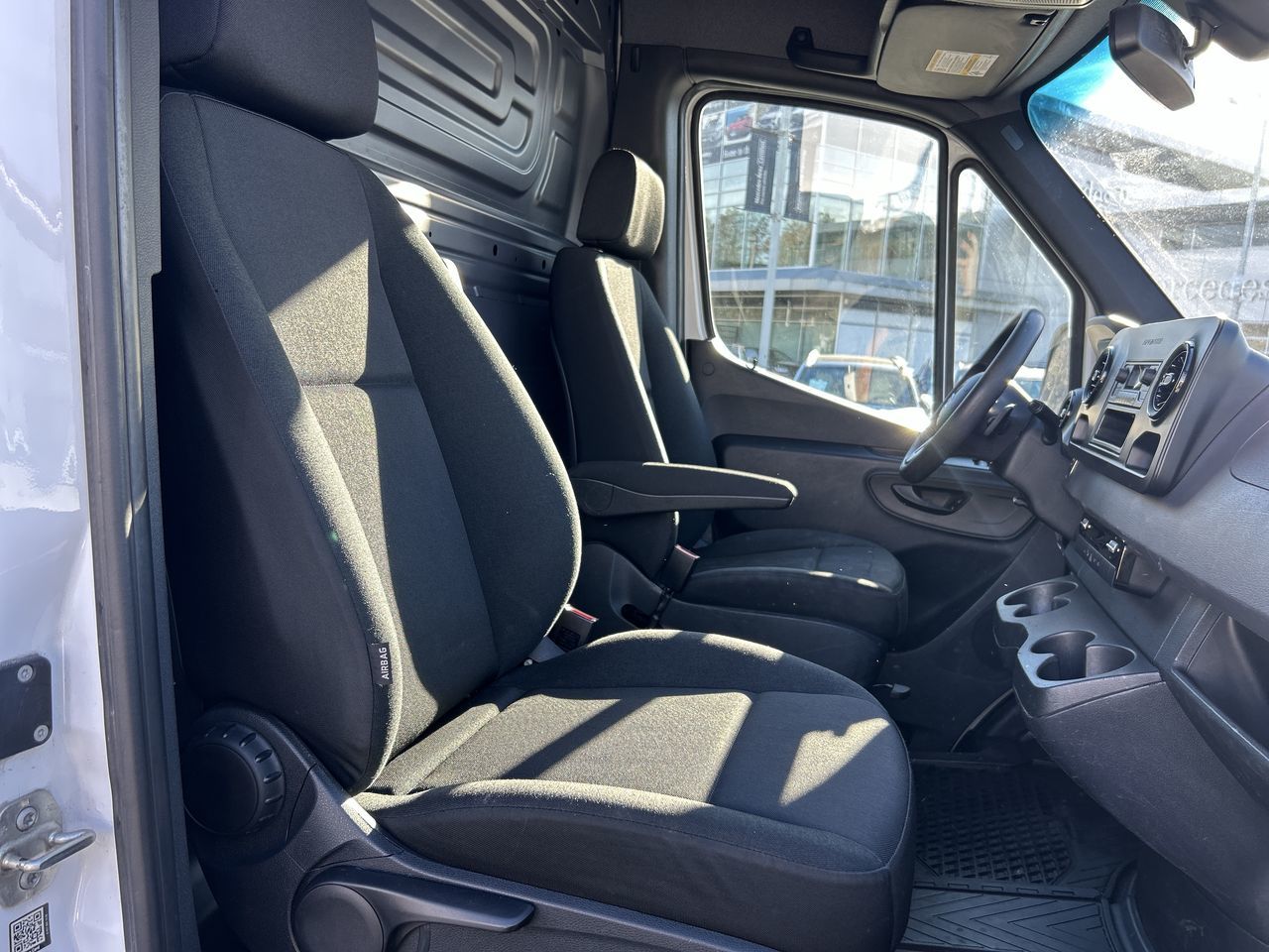 2019 Mercedes-Benz Sprinter V6 2500 Cargo 170 in Vancouver, British Columbia