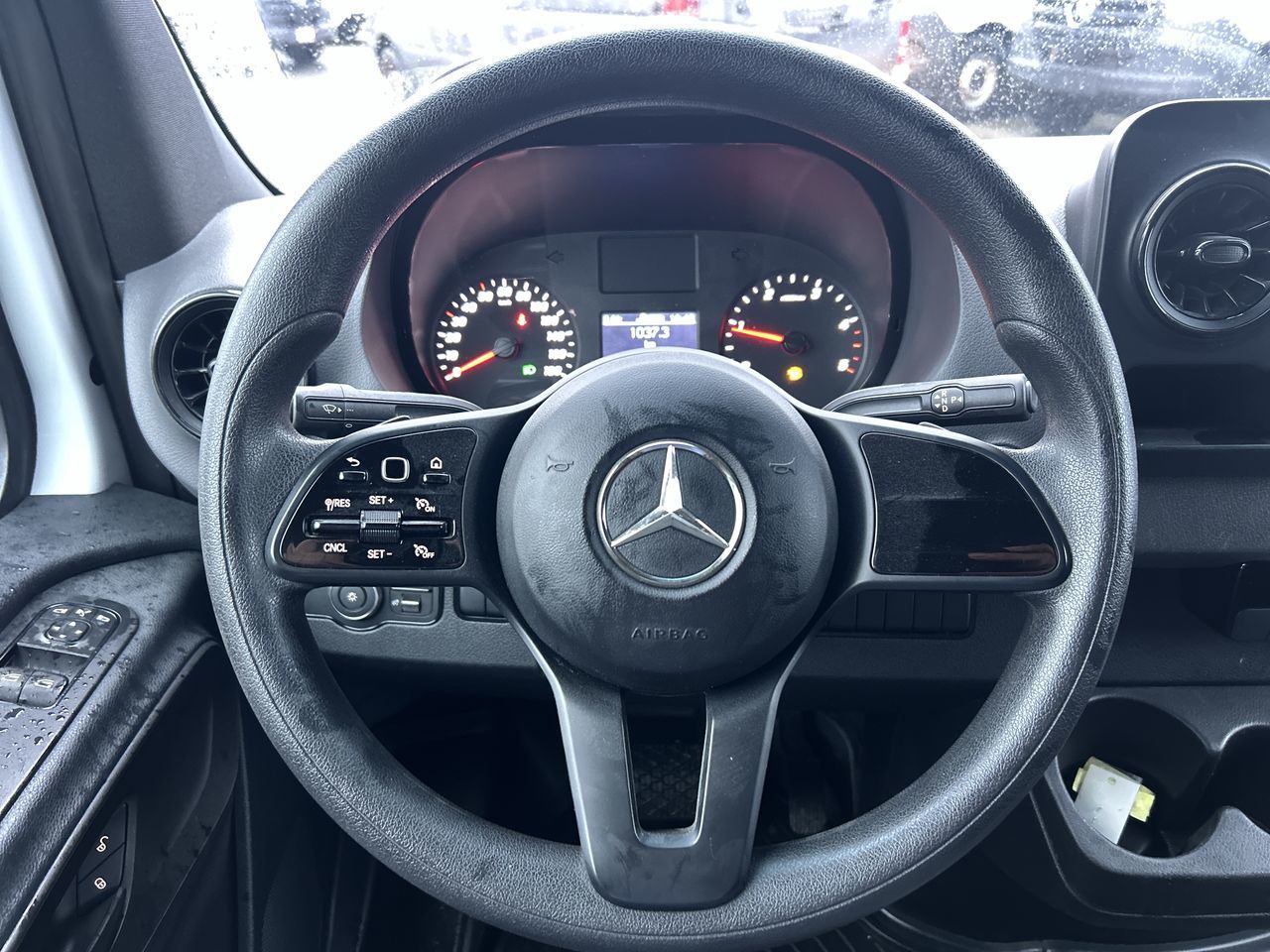 Mercedes-Benz Sprinter V6 2500 Cargo 170  2019 à Vancouver, Colombie-Britannique