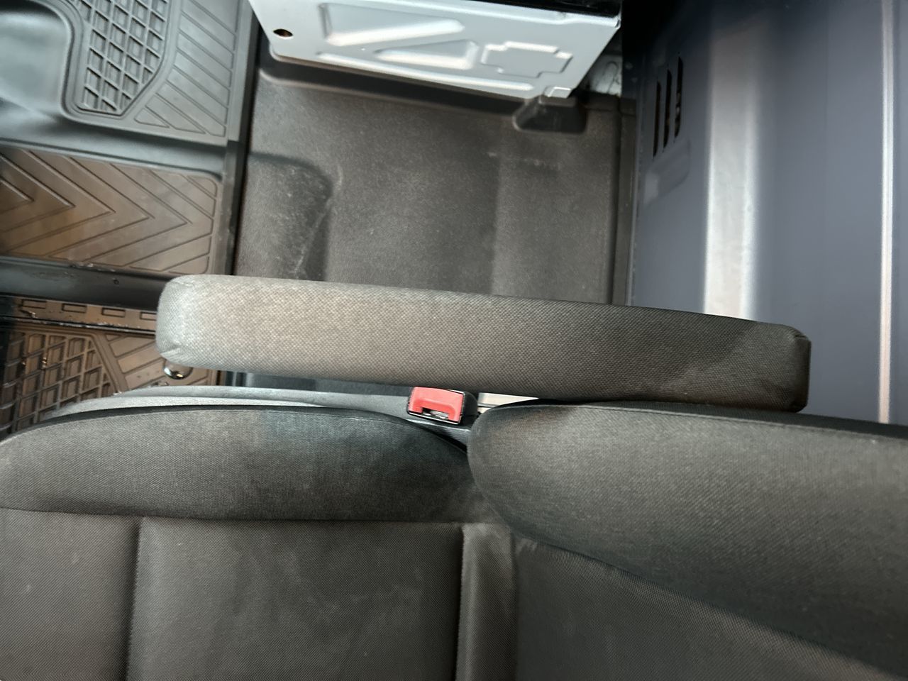 Mercedes-Benz Sprinter V6 2500 Cargo 170  2019 à Vancouver, Colombie-Britannique