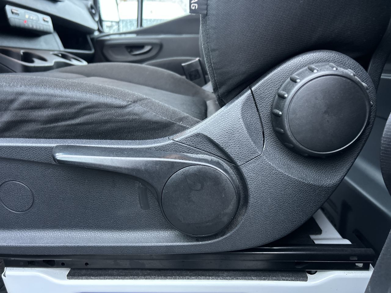 Mercedes-Benz Sprinter V6 2500 Cargo 170  2019 à Vancouver, Colombie-Britannique