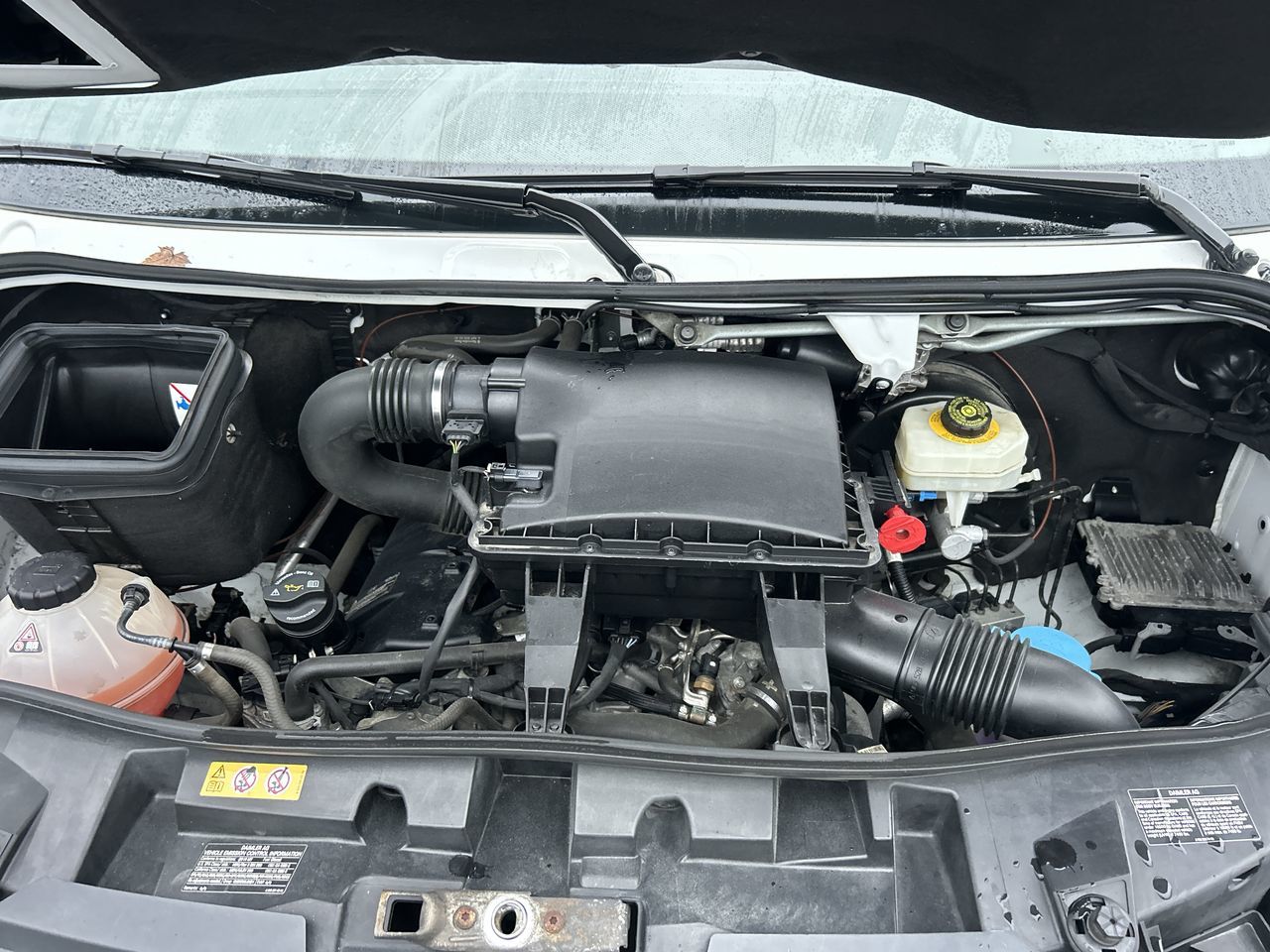 Mercedes-Benz Sprinter V6 2500 Cargo 170  2019 à Vancouver, Colombie-Britannique