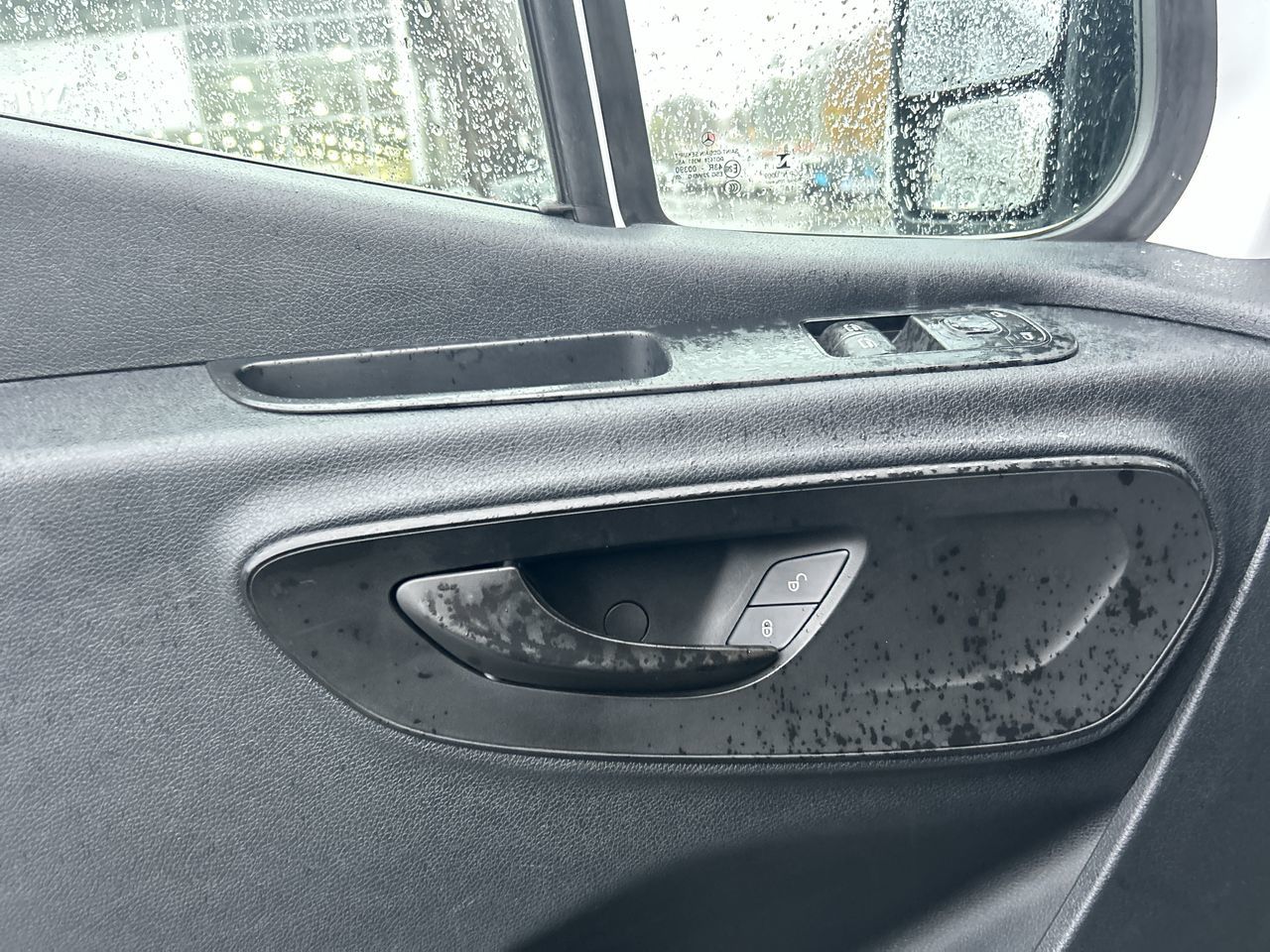 Mercedes-Benz Sprinter V6 2500 Cargo 170  2019 à Vancouver, Colombie-Britannique