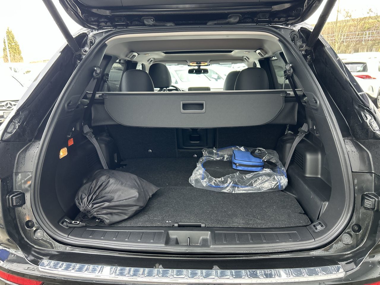 2024 Mitsubishi Outlander Plug-In Hybrid