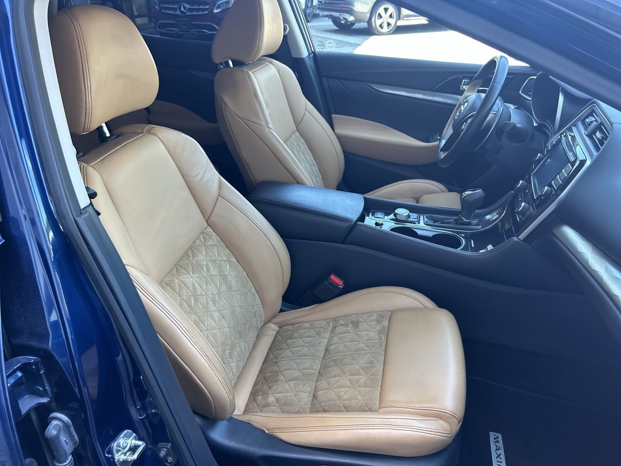 2017 Nissan Maxima in Vancouver, British Columbia