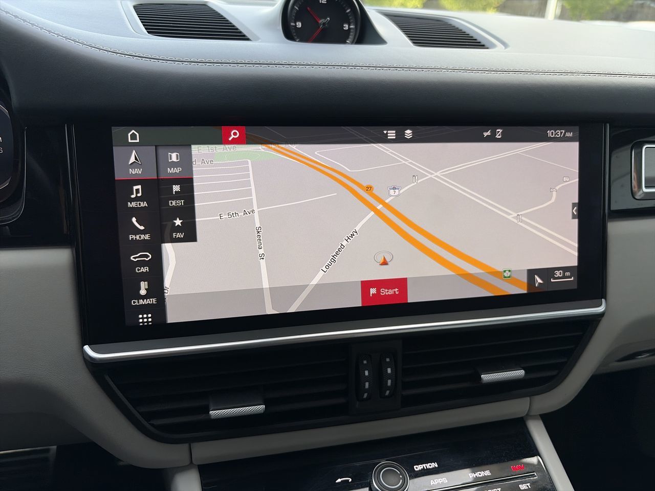2019  Cayenne