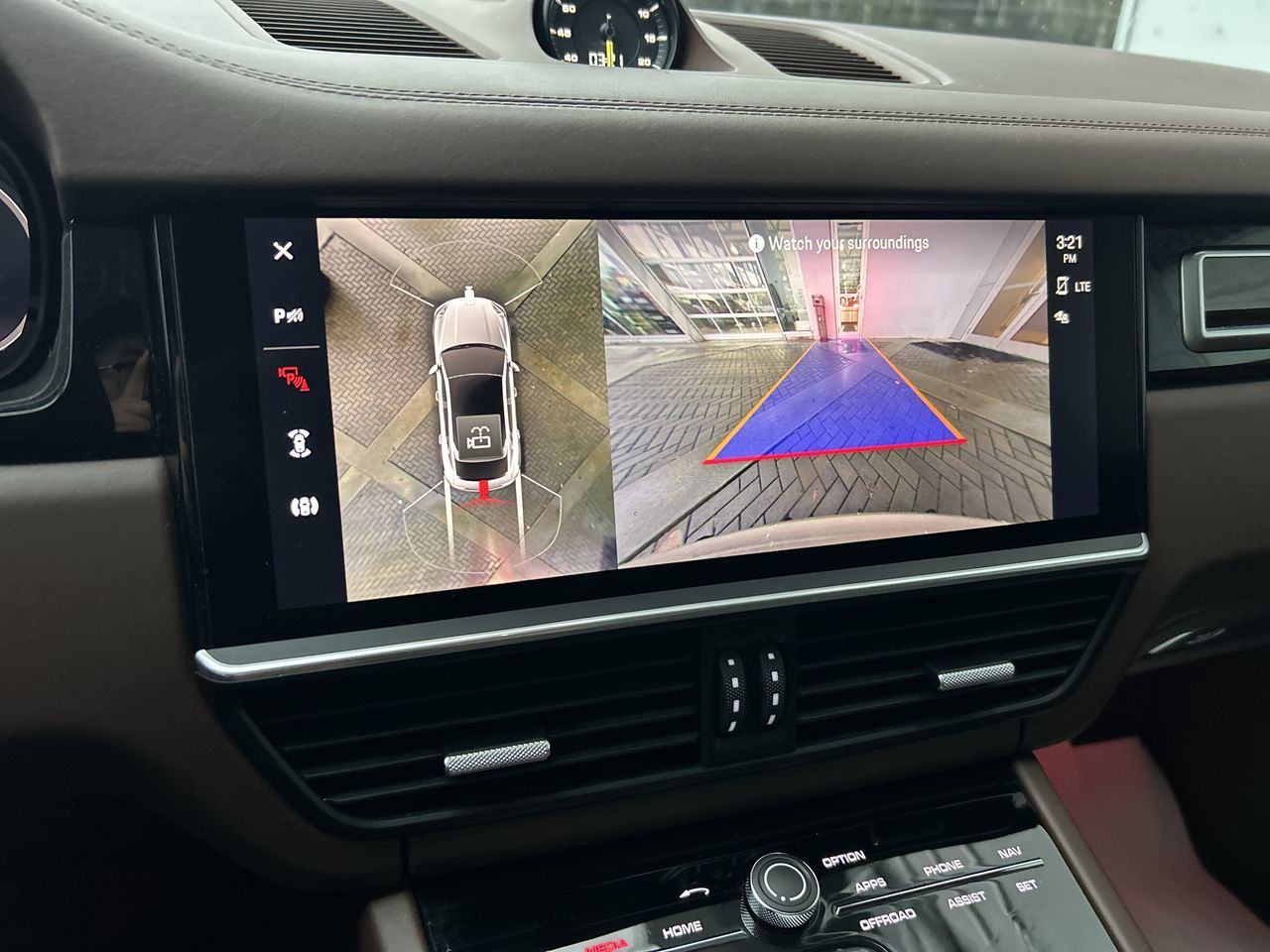 Porsche Cayenne  2022 à Vancouver, Colombie-Britannique