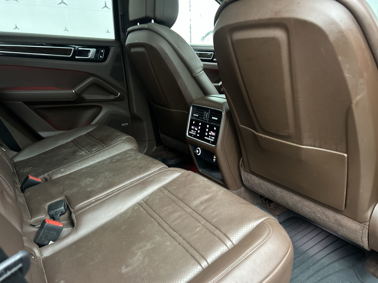 Porsche Cayenne  2022 à Vancouver, Colombie-Britannique