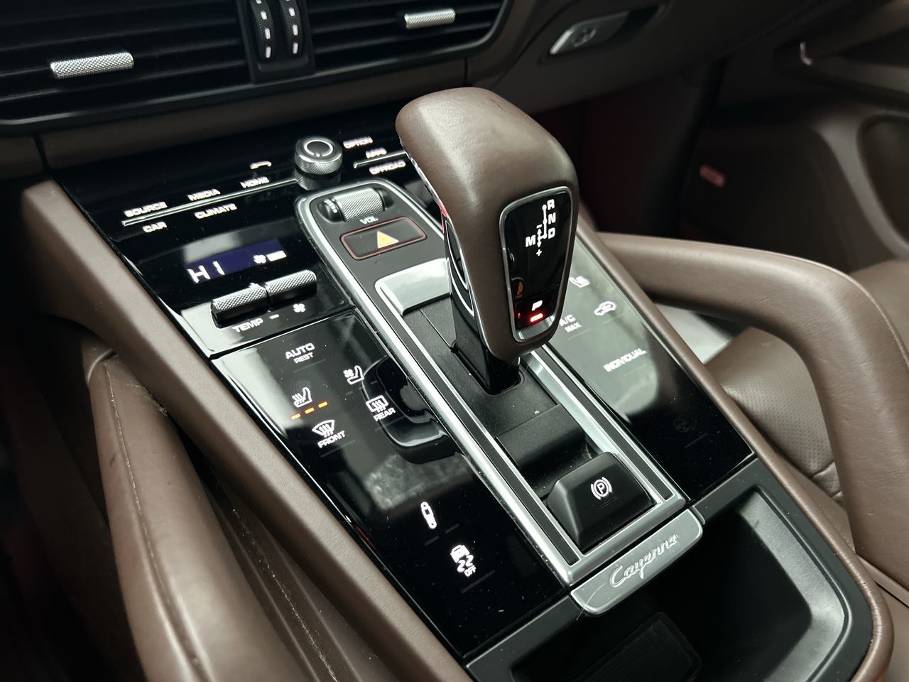 Porsche Cayenne  2022 à Vancouver, Colombie-Britannique