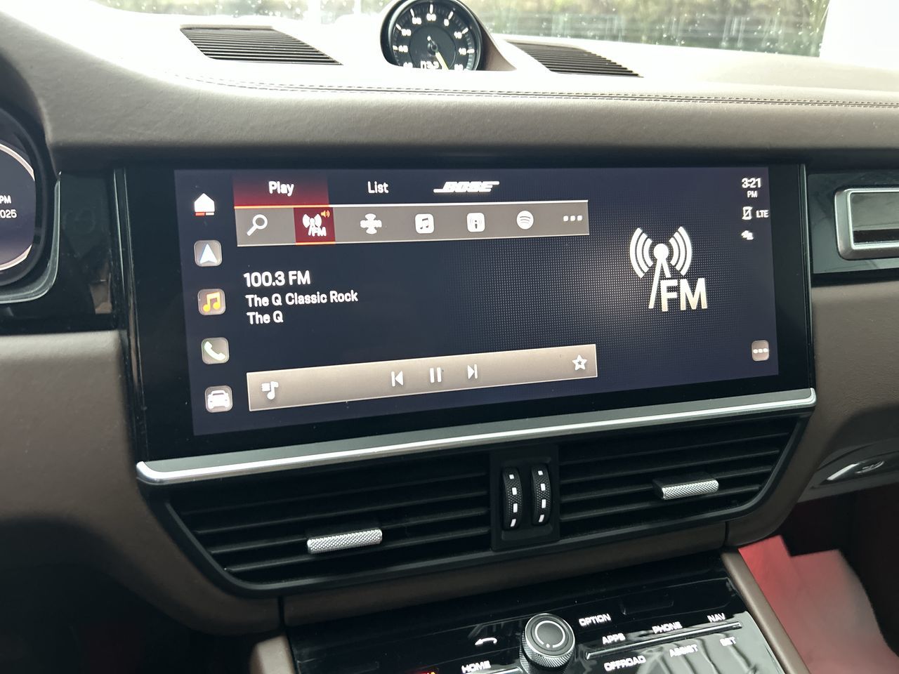 Porsche Cayenne  2022 à Vancouver, Colombie-Britannique