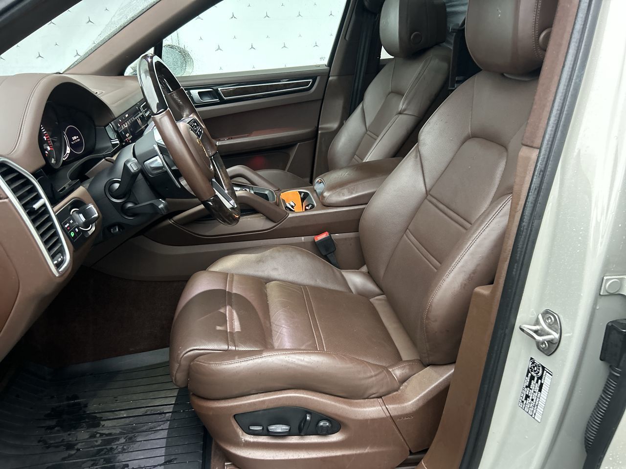 Porsche Cayenne  2022 à Vancouver, Colombie-Britannique