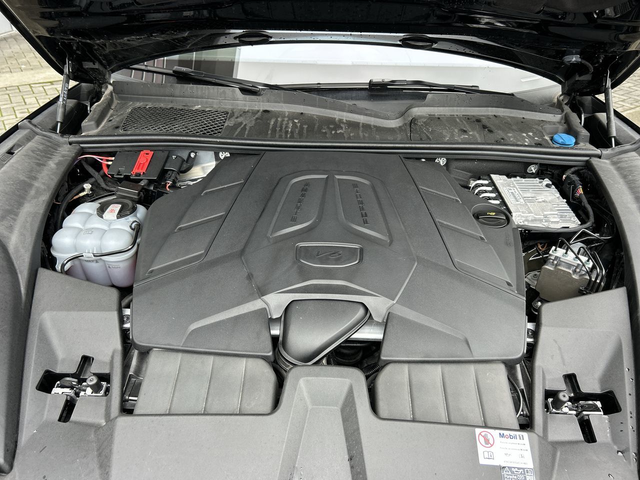 2024 Porsche Cayenne