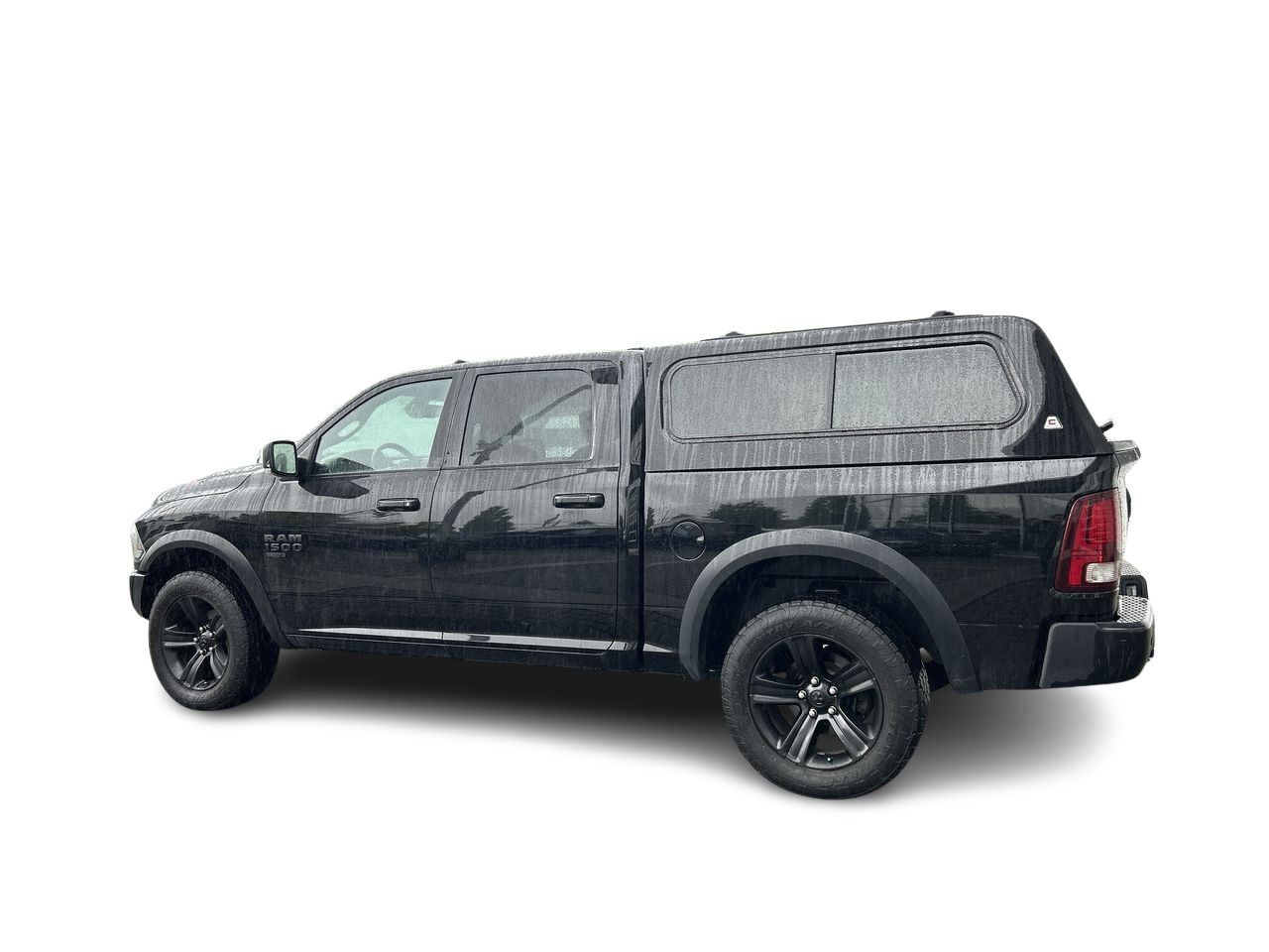 Ram RAM 1500 Classic Crew Cab 4x4 (DS)  2022 à Vancouver, Colombie-Britannique