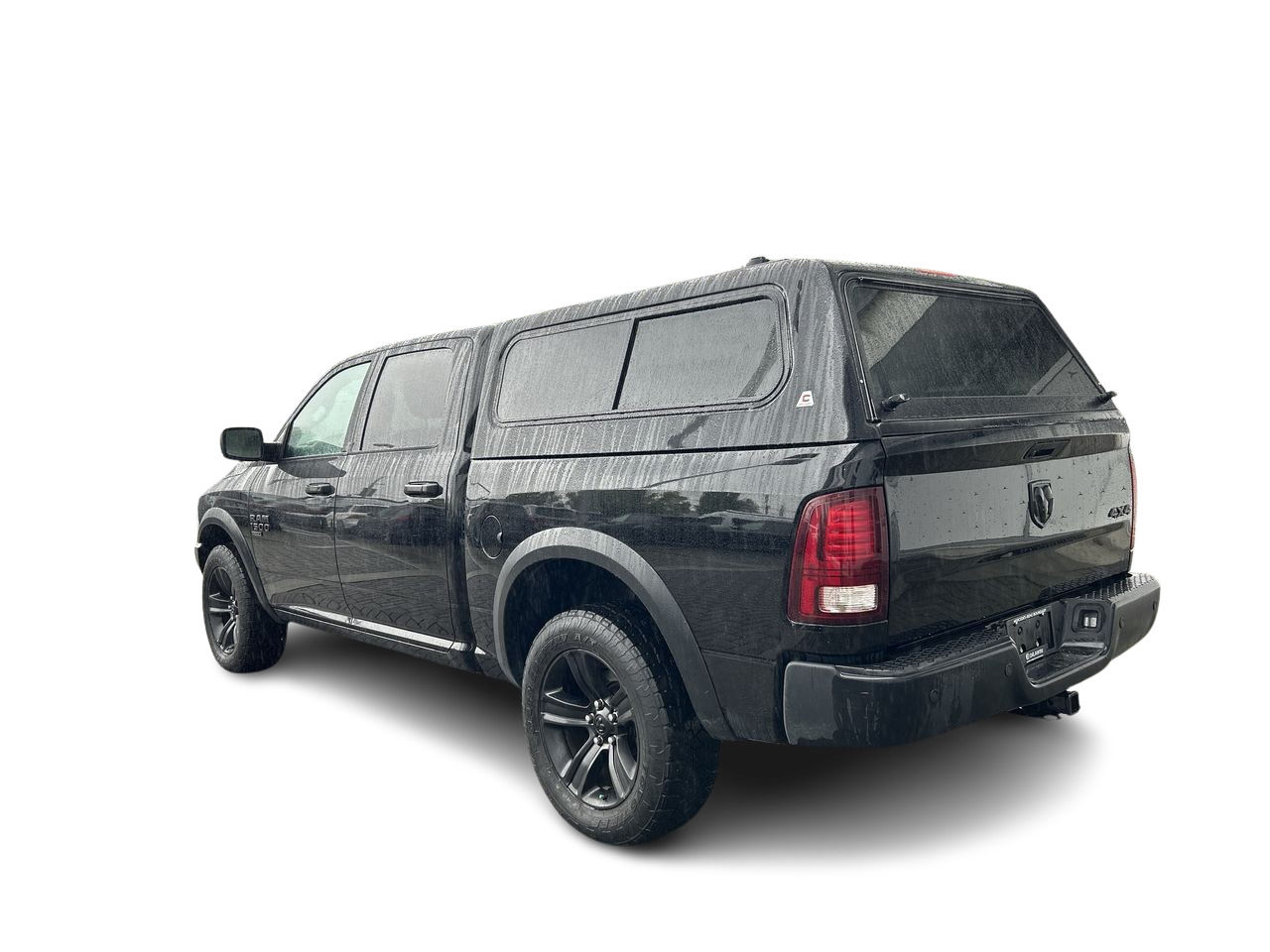 Ram RAM 1500 Classic Crew Cab 4x4 (DS)  2022 à Vancouver, Colombie-Britannique