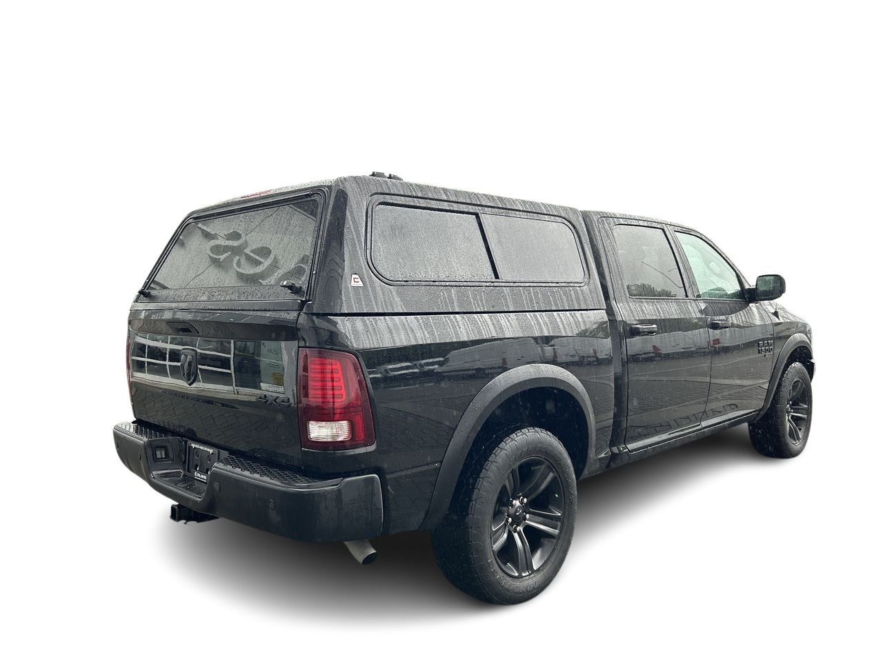 Ram RAM 1500 Classic Crew Cab 4x4 (DS)  2022 à Vancouver, Colombie-Britannique