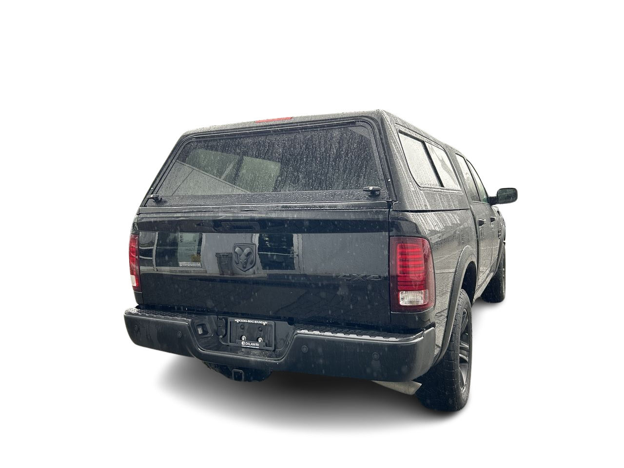 Ram RAM 1500 Classic Crew Cab 4x4 (DS)  2022 à Vancouver, Colombie-Britannique