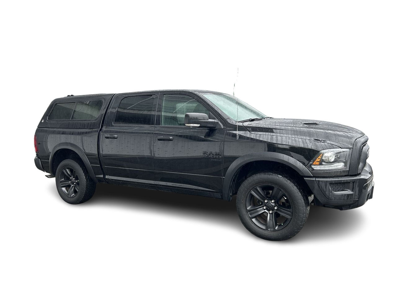 Ram RAM 1500 Classic Crew Cab 4x4 (DS)  2022 à Vancouver, Colombie-Britannique