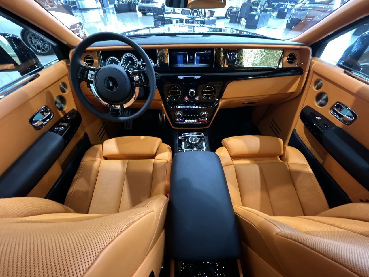 2022  Phantom