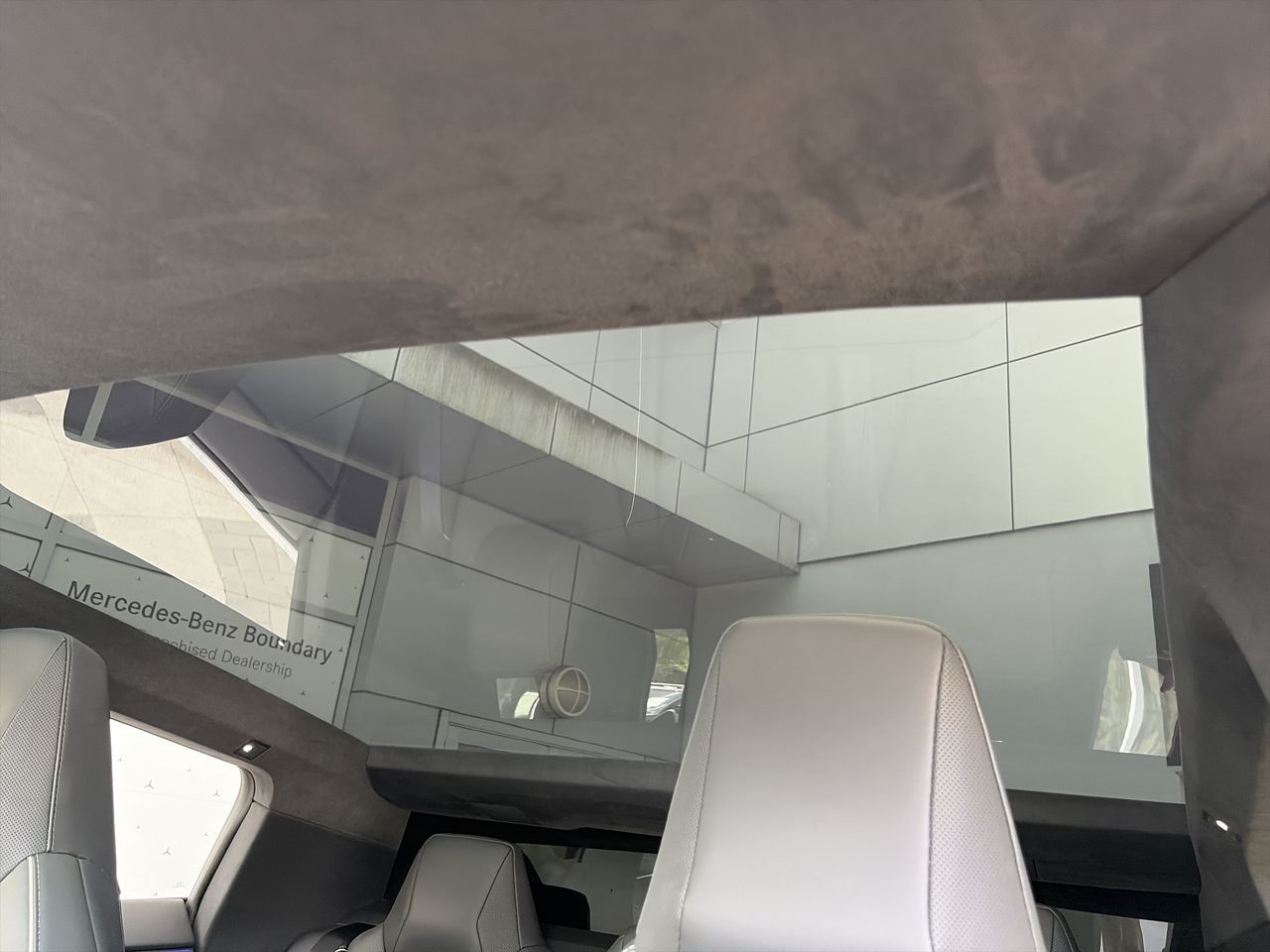 2024 Tesla Cybertruck
