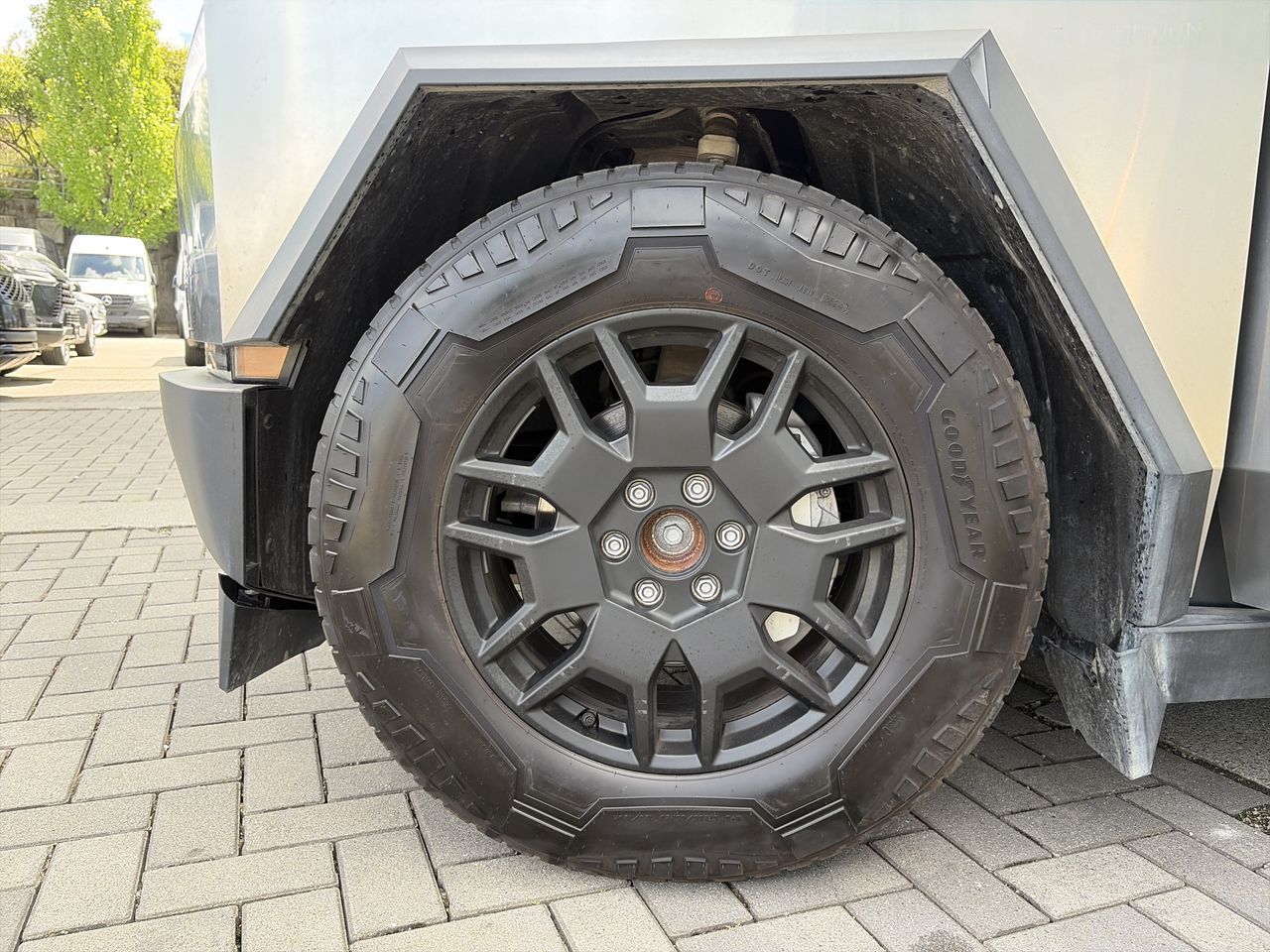 2024 Tesla Cybertruck