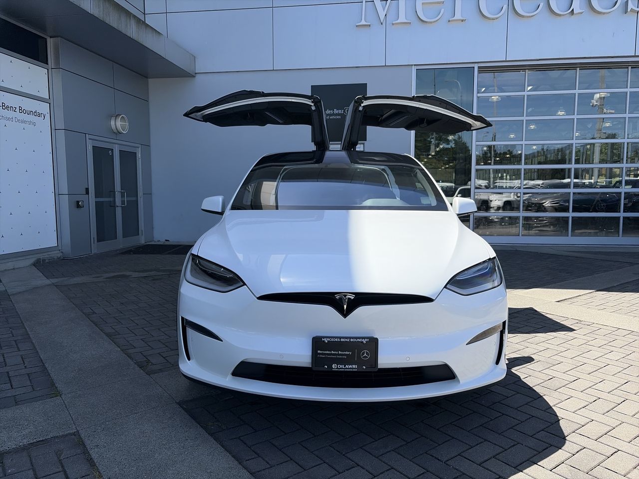 Tesla Model X  2022 à Vancouver, Colombie-Britannique