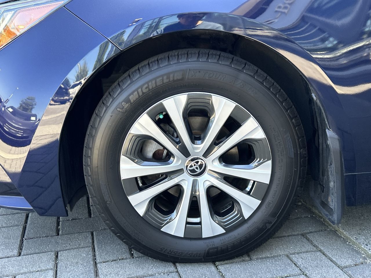 Toyota COROLLA HYBRID  2022 à Vancouver, Colombie-Britannique
