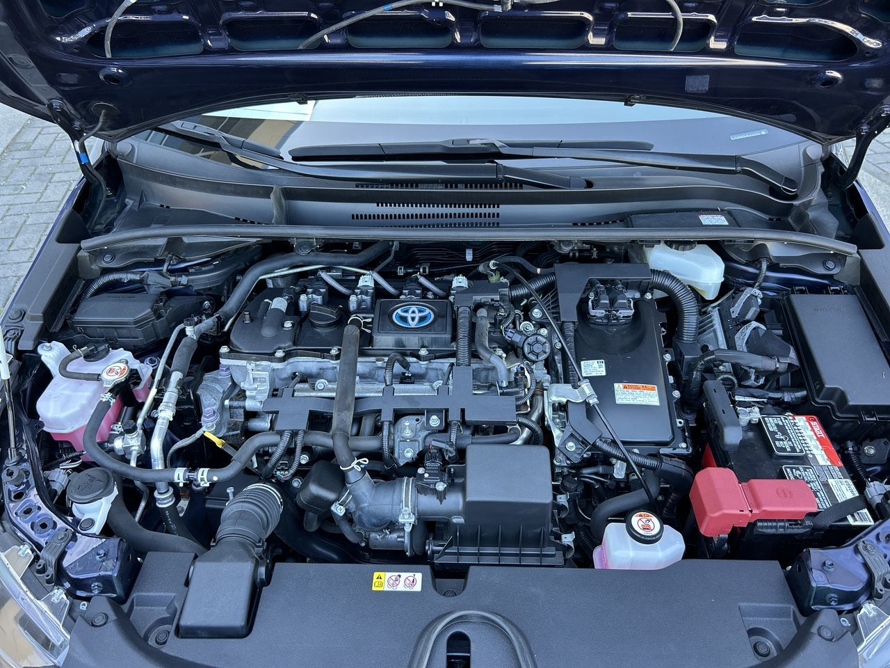 Toyota COROLLA HYBRID  2022 à Vancouver, Colombie-Britannique