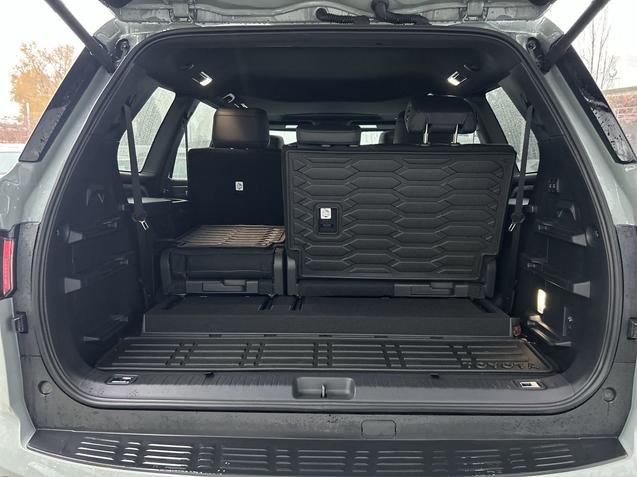 2025 Toyota Sequoia Hybrid